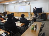 愛媛県労働委員会による出前授業 愛媛県労働委員会による出前授業